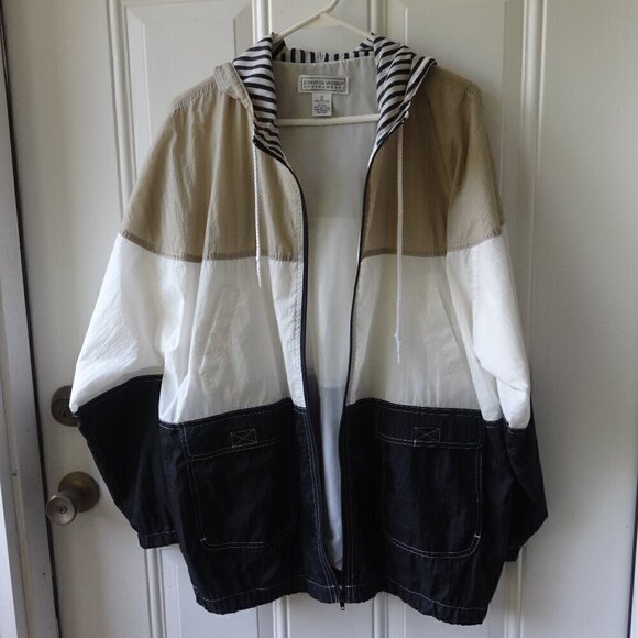 Jennifer Moore Activewear XL, nylon zip up hooded jacket 4 pockets like new - Picture 6 of 14